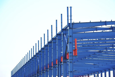 The main structural frame system includes columns and trusses